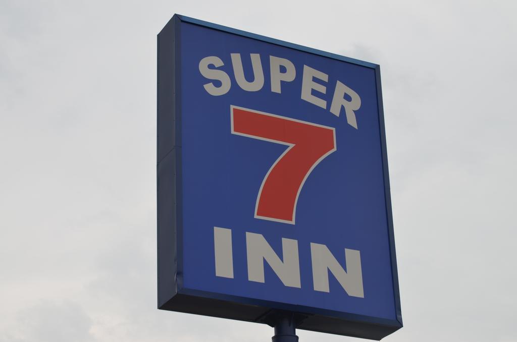 ממפיס Super 7 Inn מראה חיצוני תמונה
